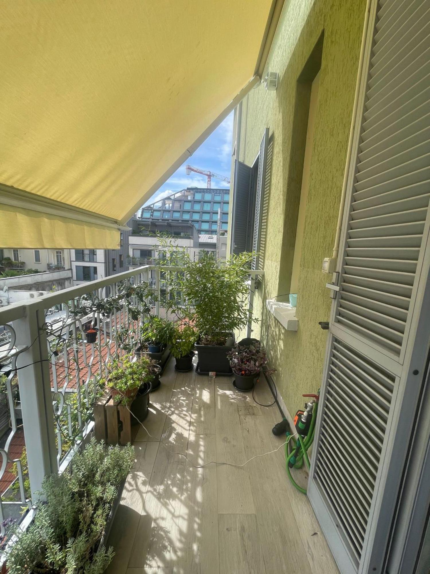 Milano Isola - Bright 2-Room Apartment With Balcony Exterior photo