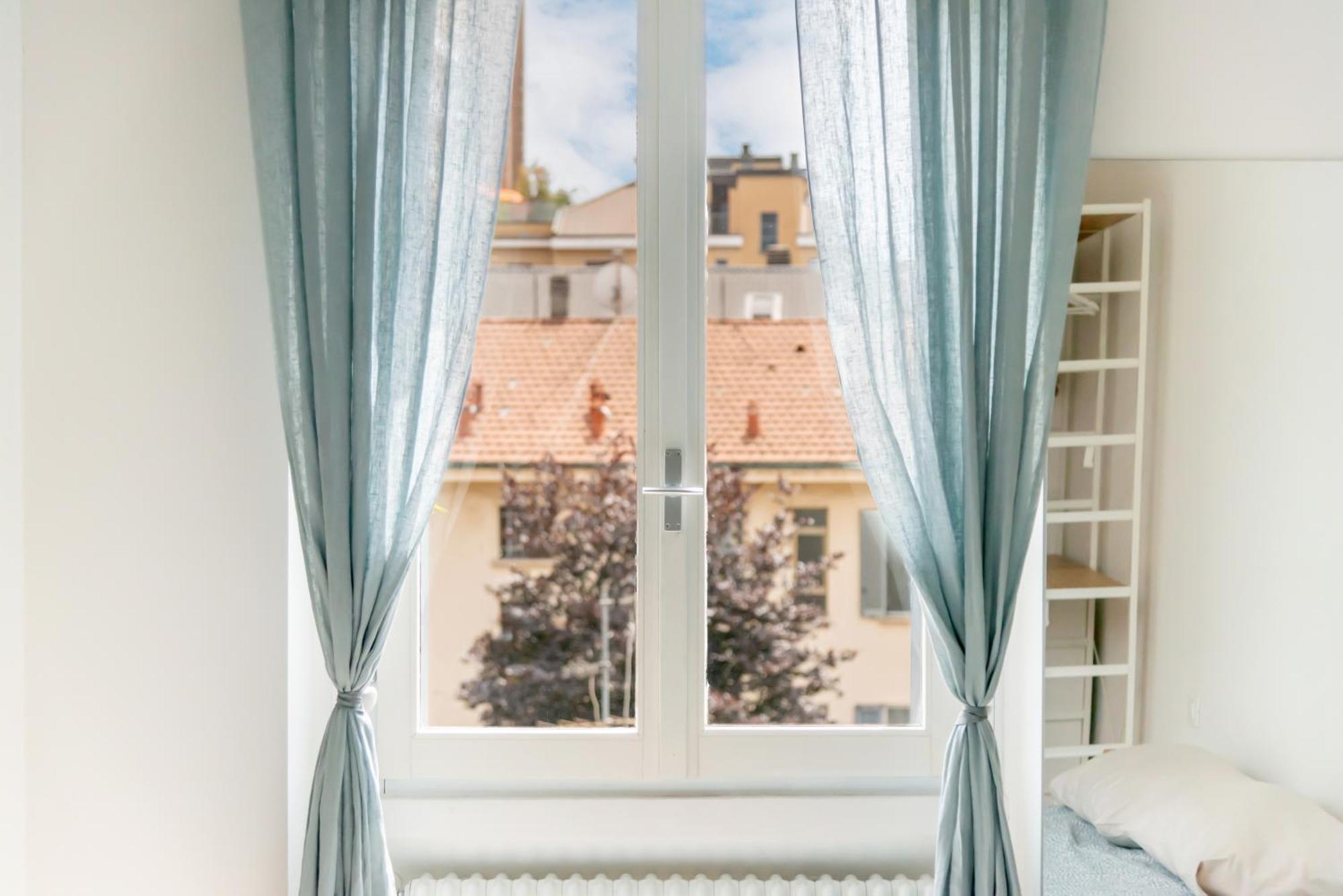 Milano Isola - Bright 2-Room Apartment With Balcony Exterior photo